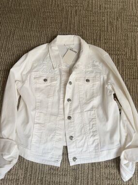 Kensie Jeans Embroidered White Denim Jacket